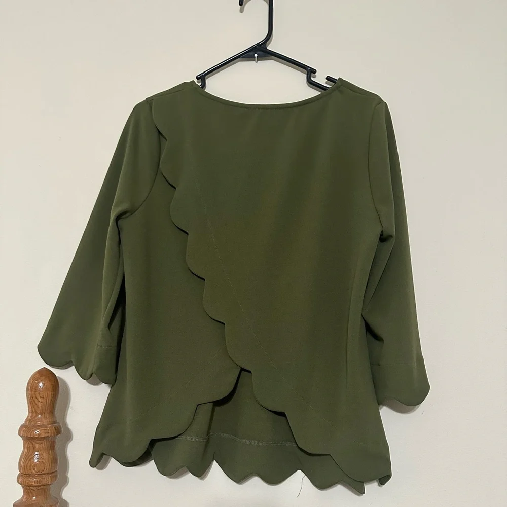 Olive Green Scalloped Women's Top - Picture 1 of 2